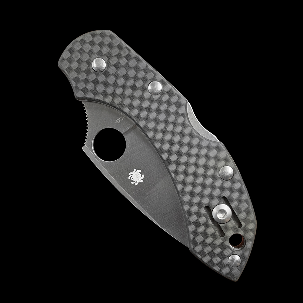 C28CFP Dragonfly 2 Folding Knife  VG10 Blade, Carbon fiberHandles