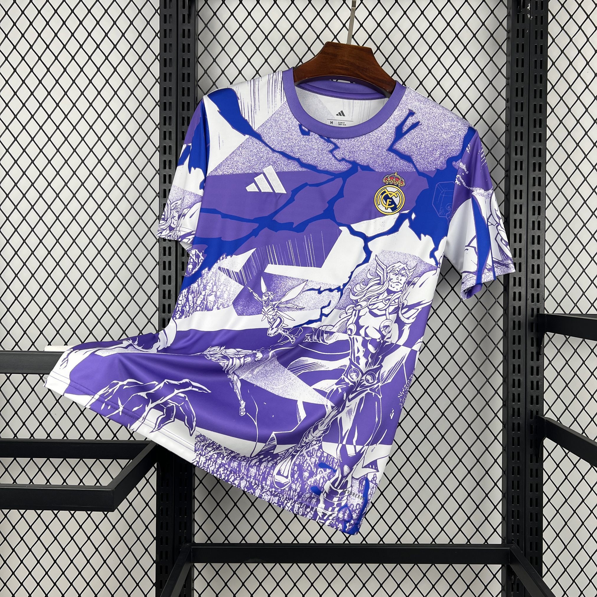 Real Madrid Maillot Foot entraînement 2026 2027€14.99