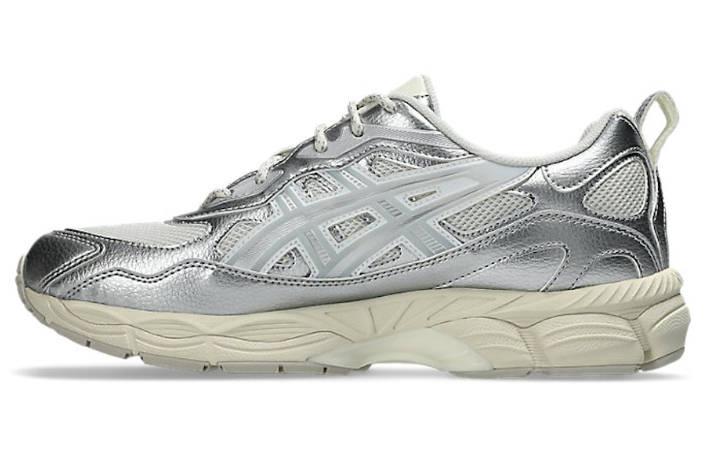 ASICS GEL-NYC RGD Running Shoes Cream/Pure Silver 1203A999-100