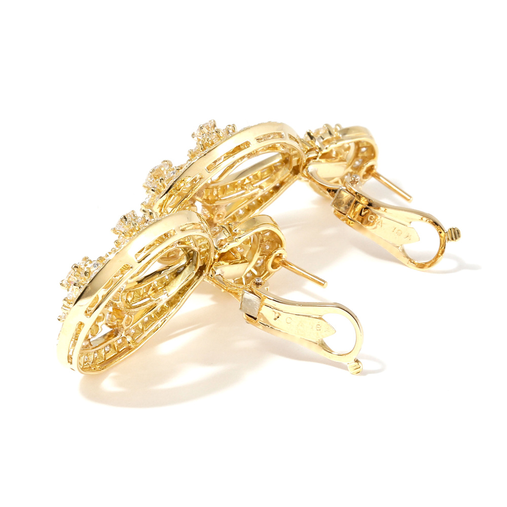 Van Cleef & Arpels Snowflake Earrings 18K Yellow Gold Diamond VCARO3RS00