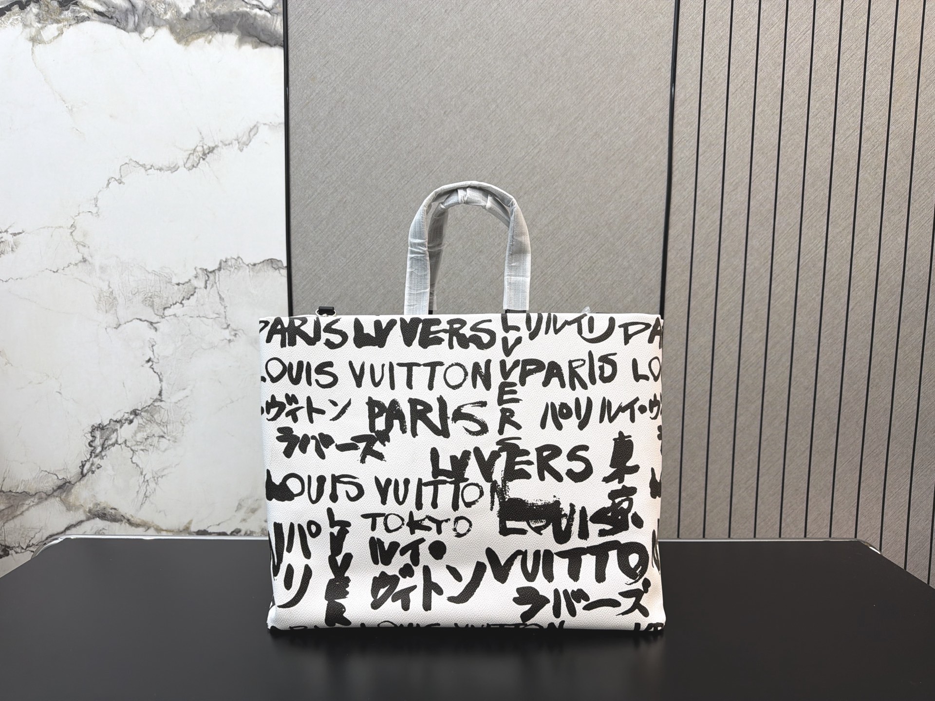 LV x Nigo Collaboration Shoper Graffiti Tote Bag - cnluxepick