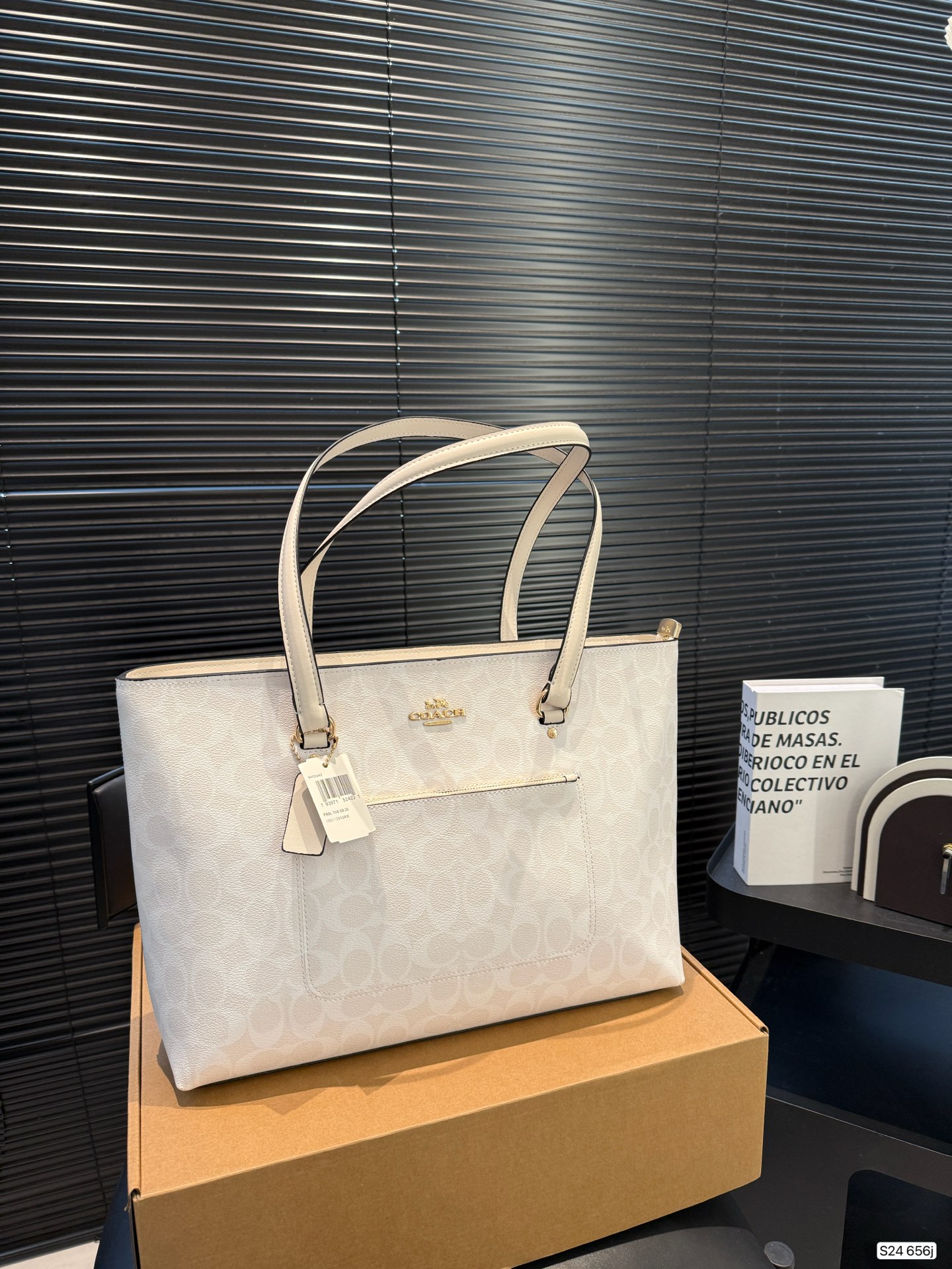 COACH Station Tote Bag - cnluxepick