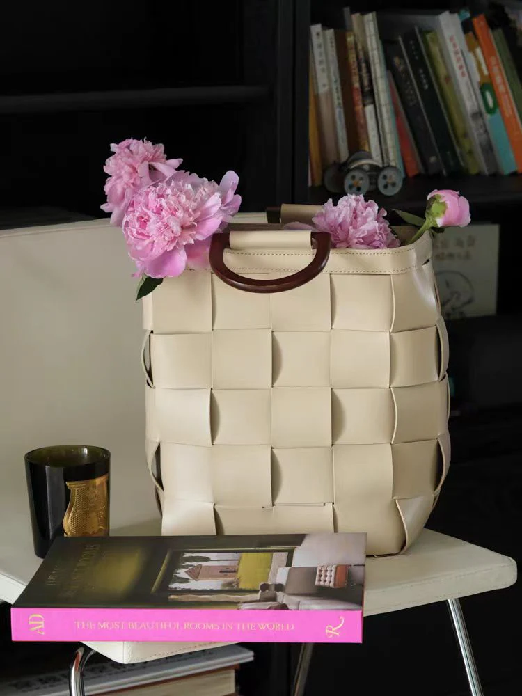 DC138 - Paris handbag style Jane Birkin BV woven saddle leather dirty clothes basket storage basket camping picnic