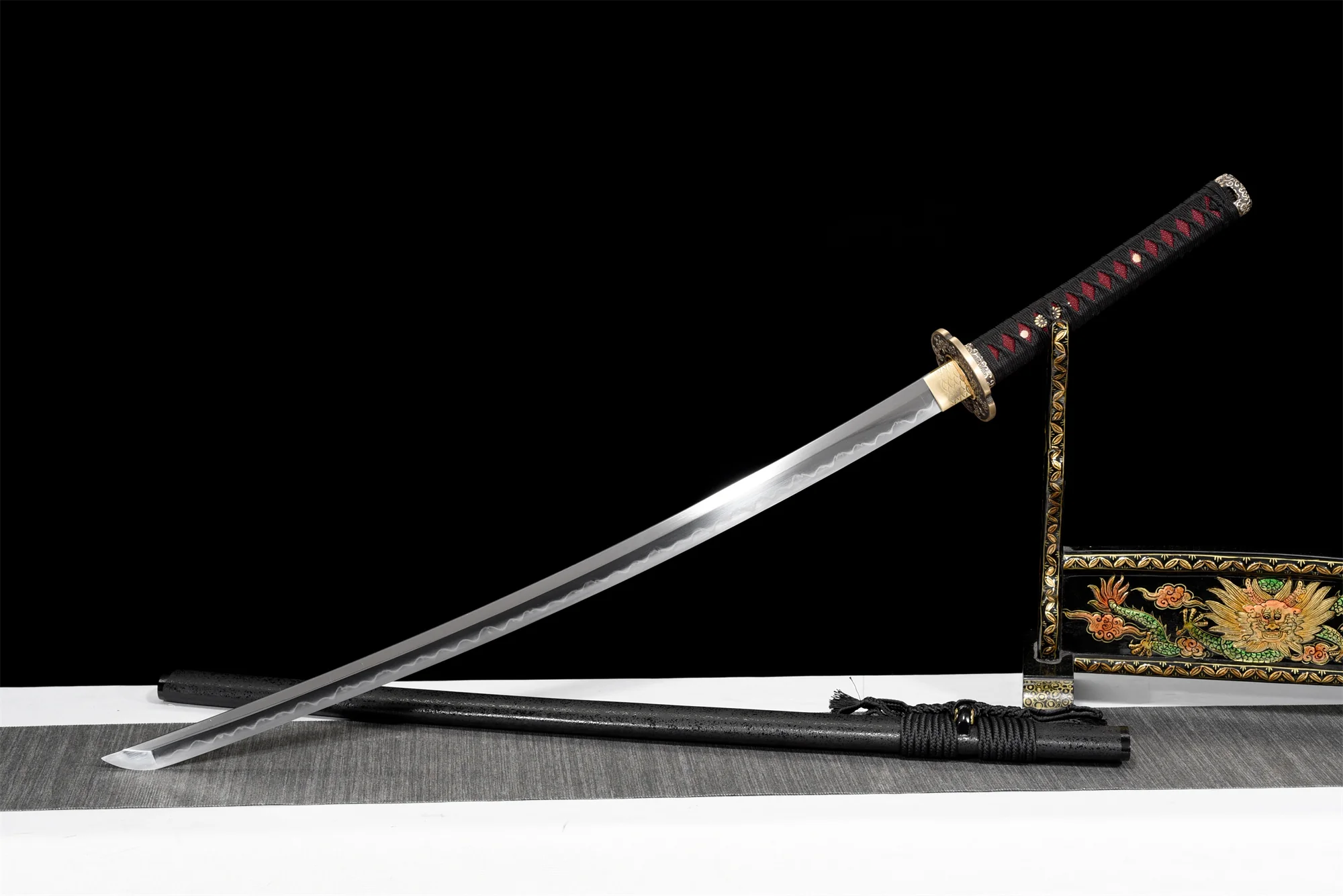 T8 Black Katana – Clay Tempered Hamon, Full Tang