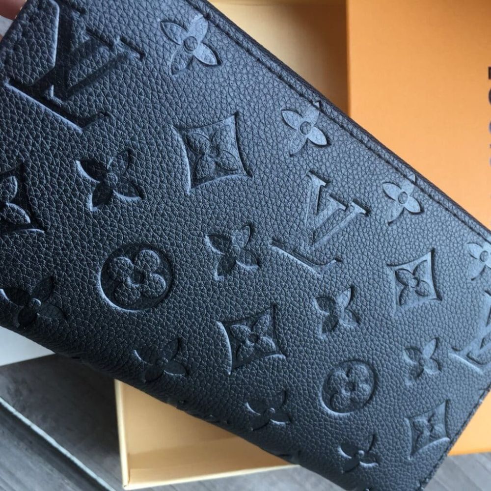 Louis Vuitton Zippy Wallet Monogram Black 7.5 Inches M61864