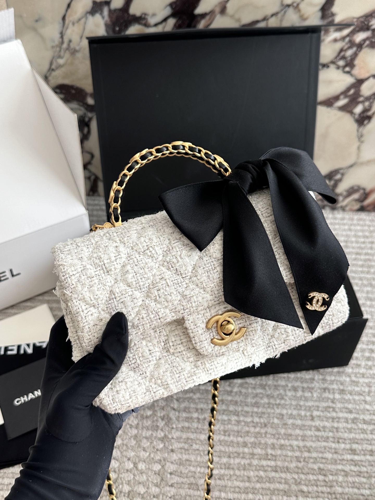 Chanel CF Handle - cnluxepick