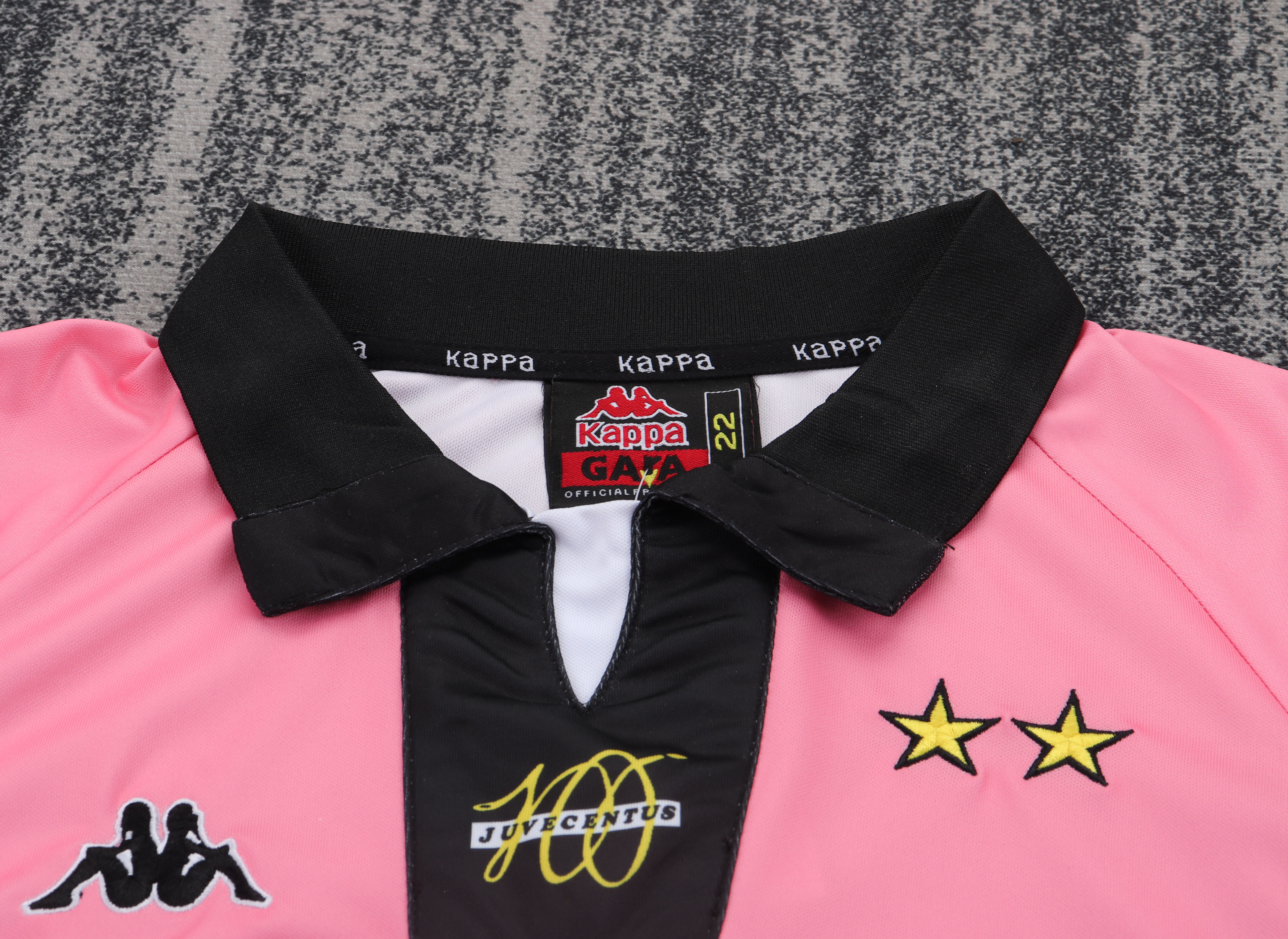 Kids Retro Juventus 97/98 Away Kit 16-28