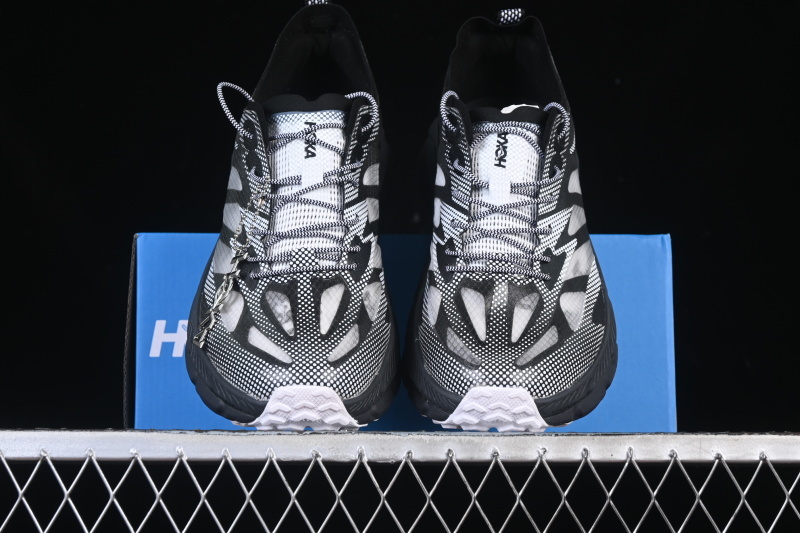 HOKA One One Mafate Speed 4 Lite TS