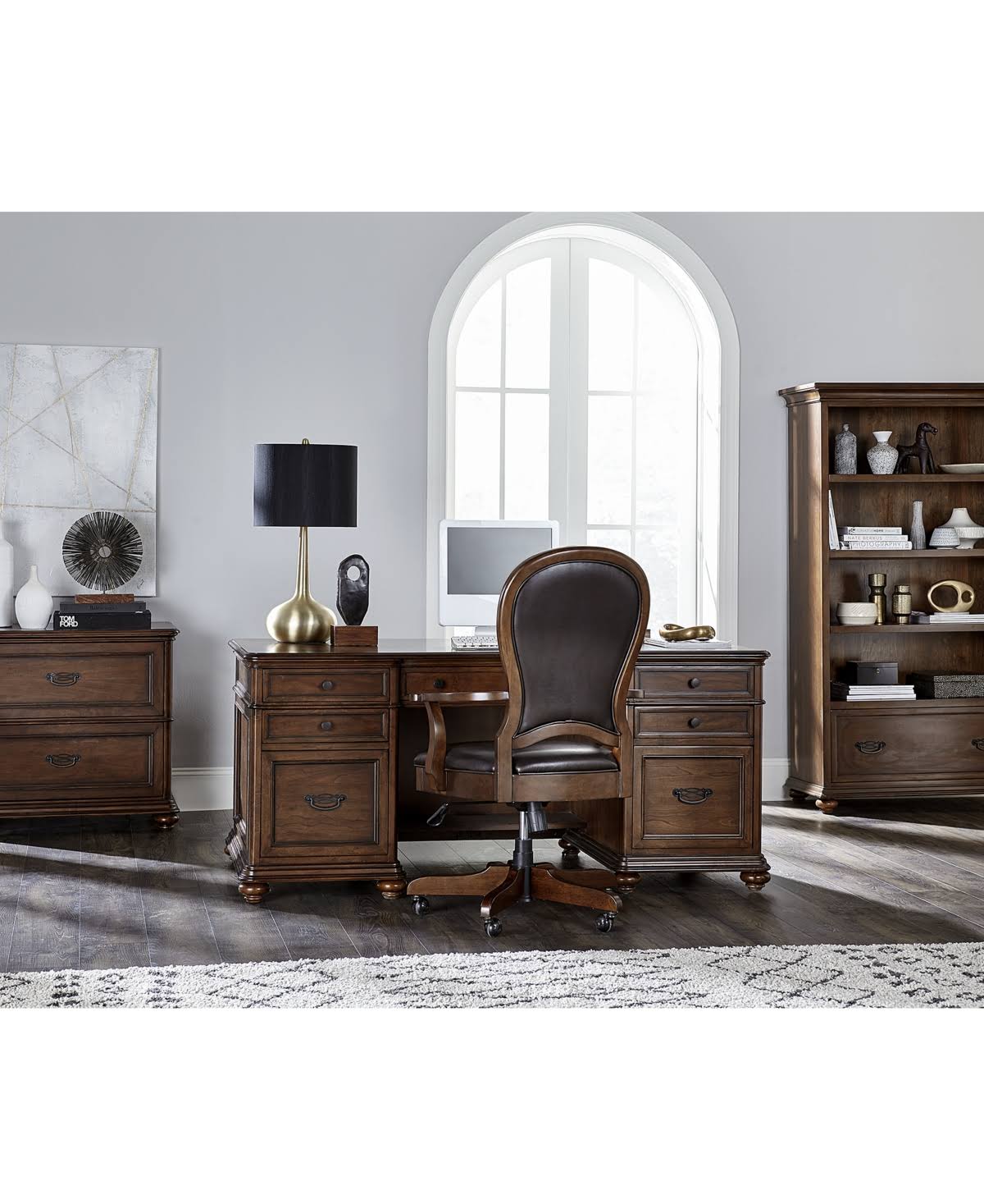 Riverside Clinton Hill Leather Desk Chair in Classic Cherry