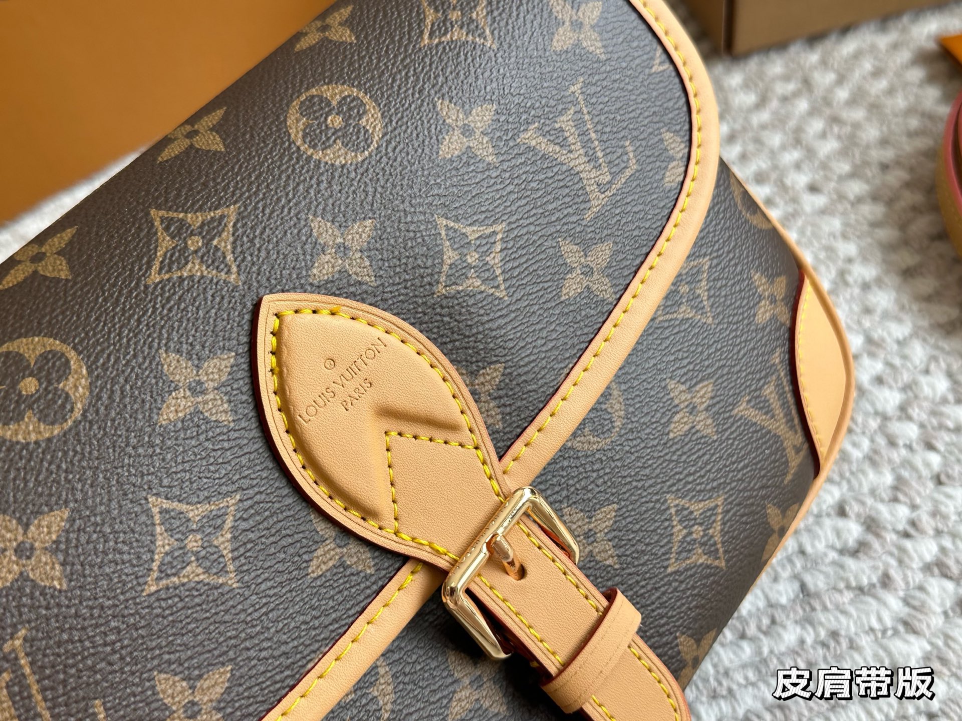 LV classic fashion baguette bag - cnluxepick
