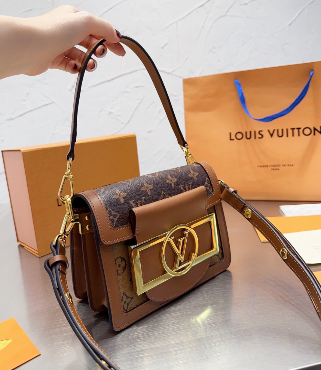 Louis Vuitton Mini Dauphine Lock Xl Brown 20Cm M46537