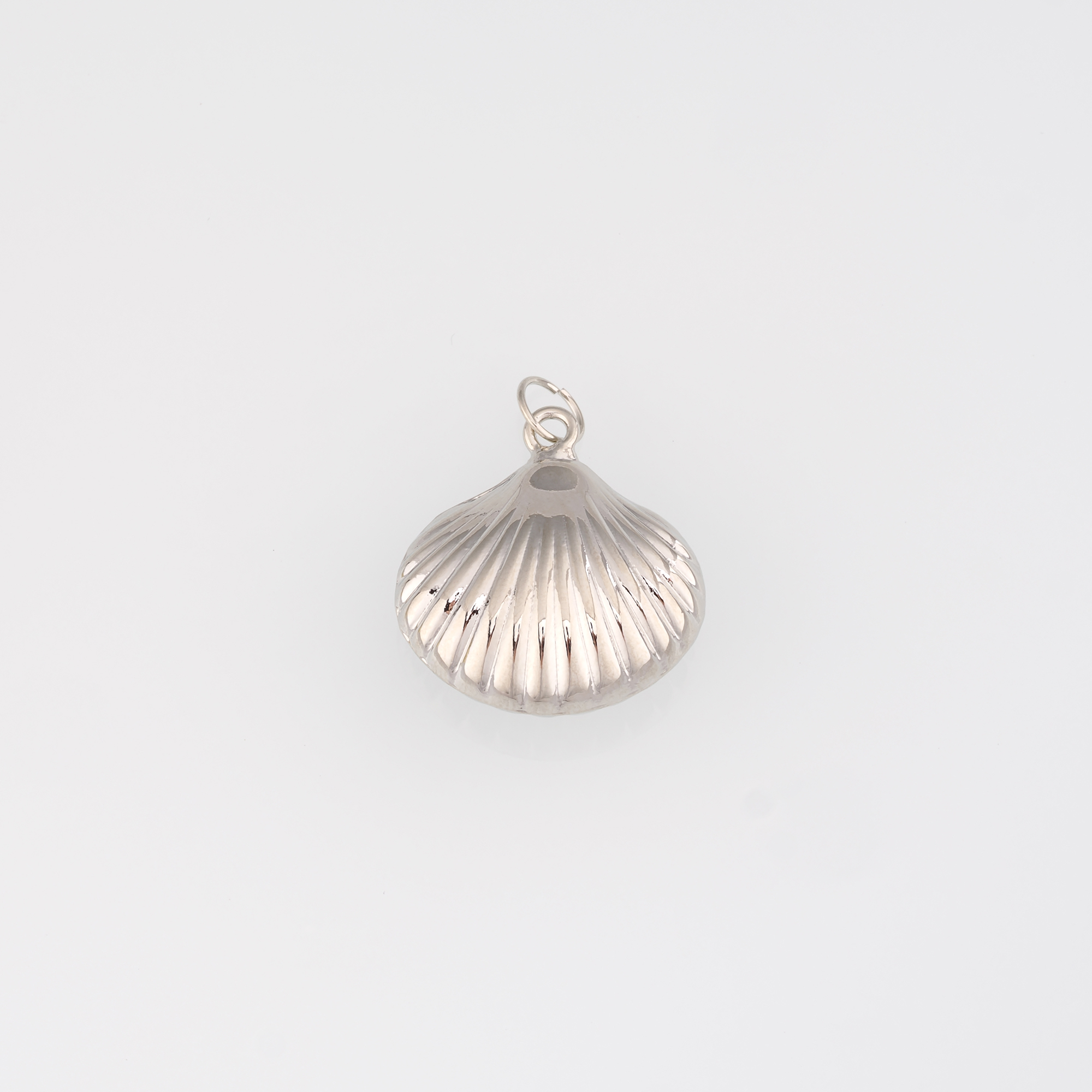 18K Gold Filled Scallop Pendant,Ocean Scallop Charm Earrings Necklace for DIY Jewelry Making Supply