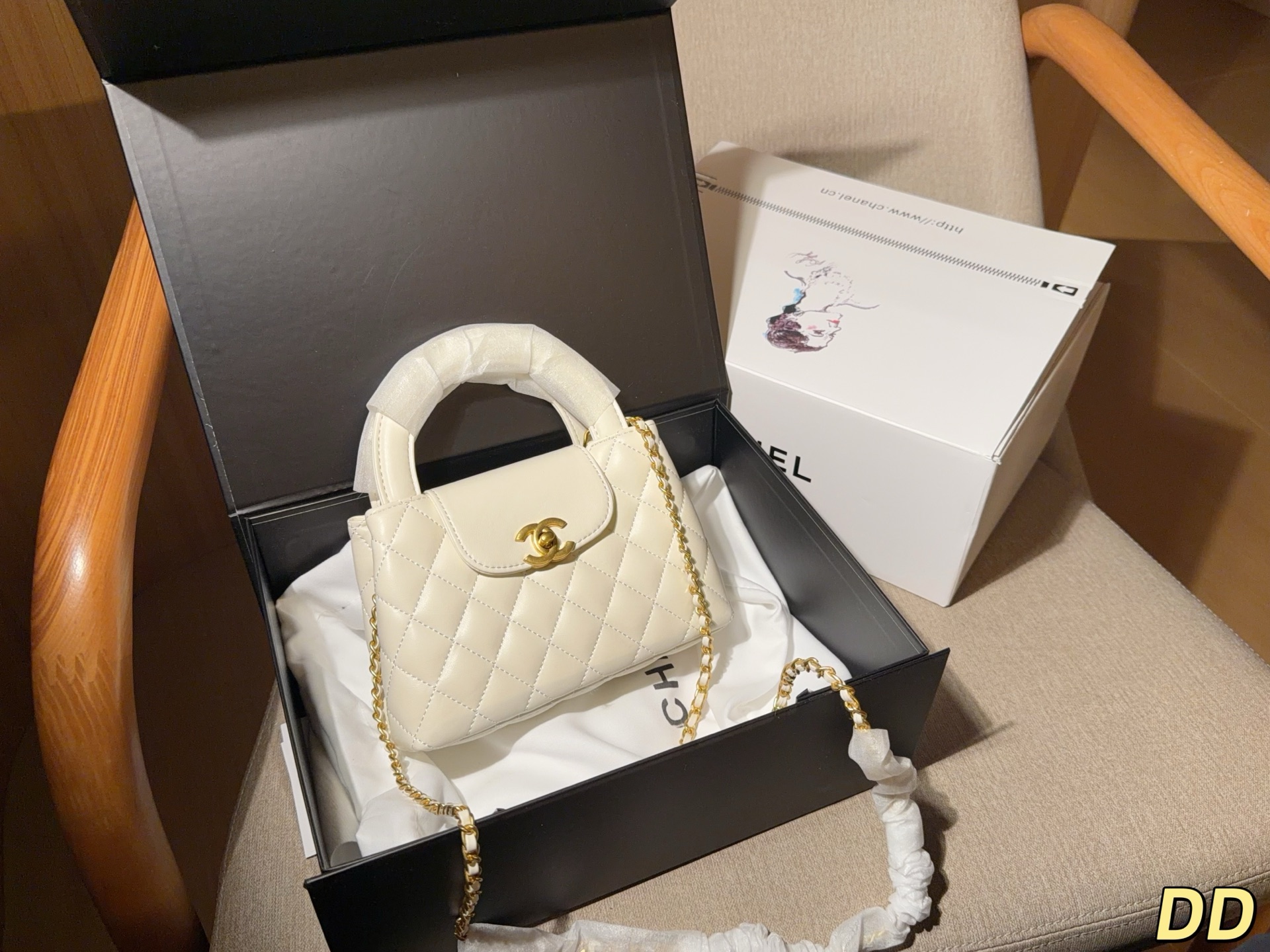 Chanel kelly quilted chain handbag - cnluxepick
