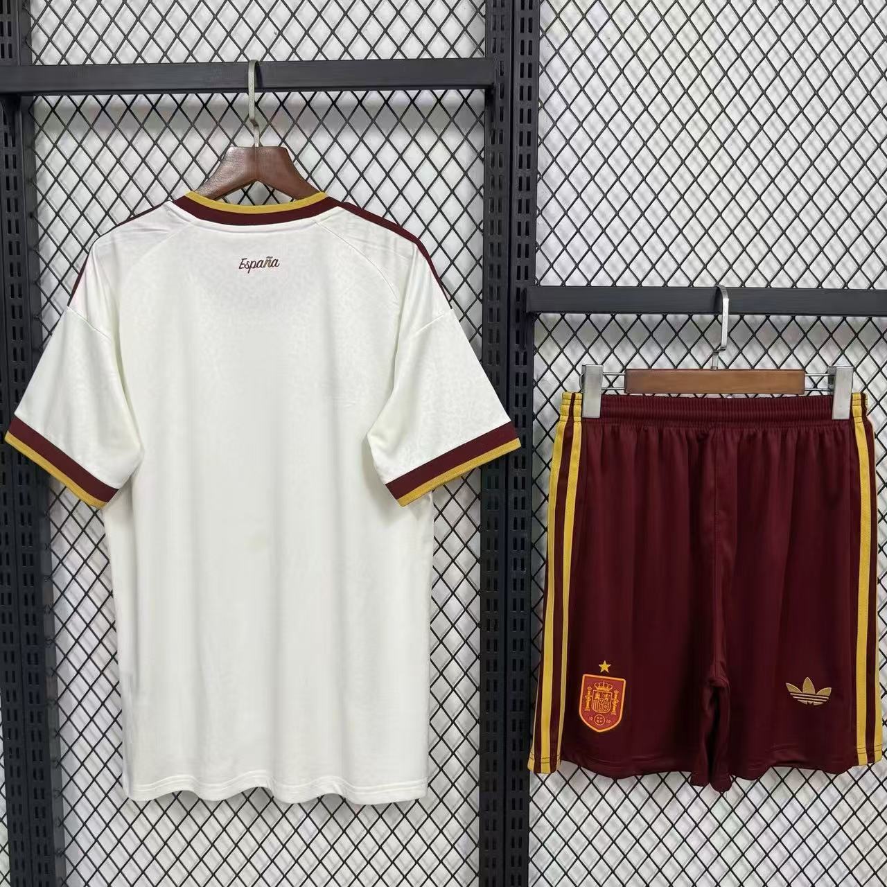 2026 Spain away fan kit