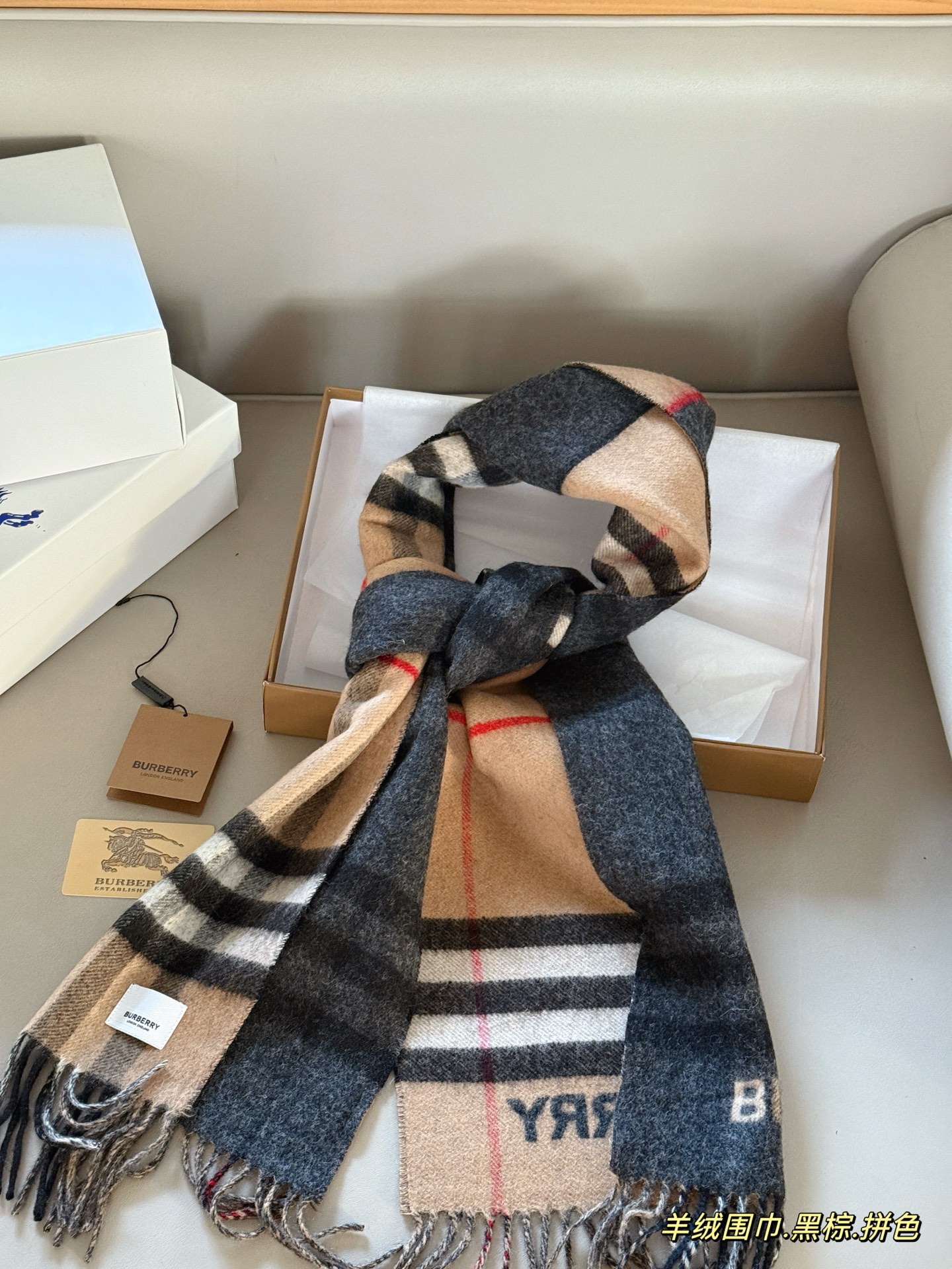 Burberry Double-Faced Cashmere Scarf - cnluxepick
