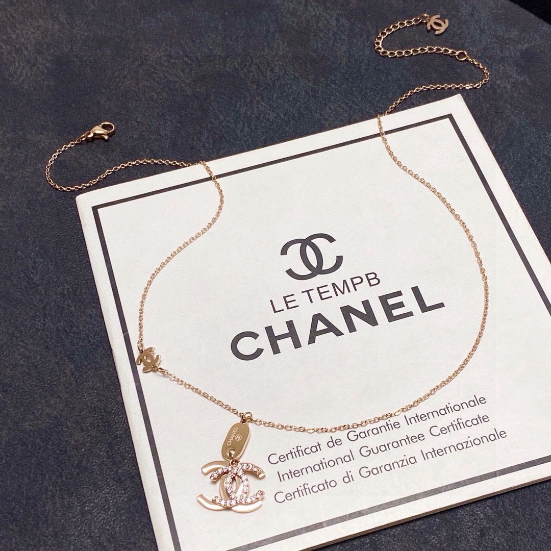 Chanel stainless steel and rose gold thin necklace - cnluxepick