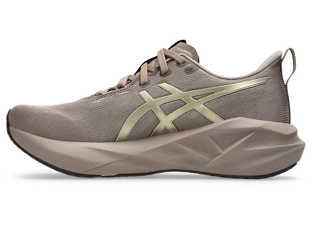ASICS NOVABLAST 5 LUXE 1011C031-020