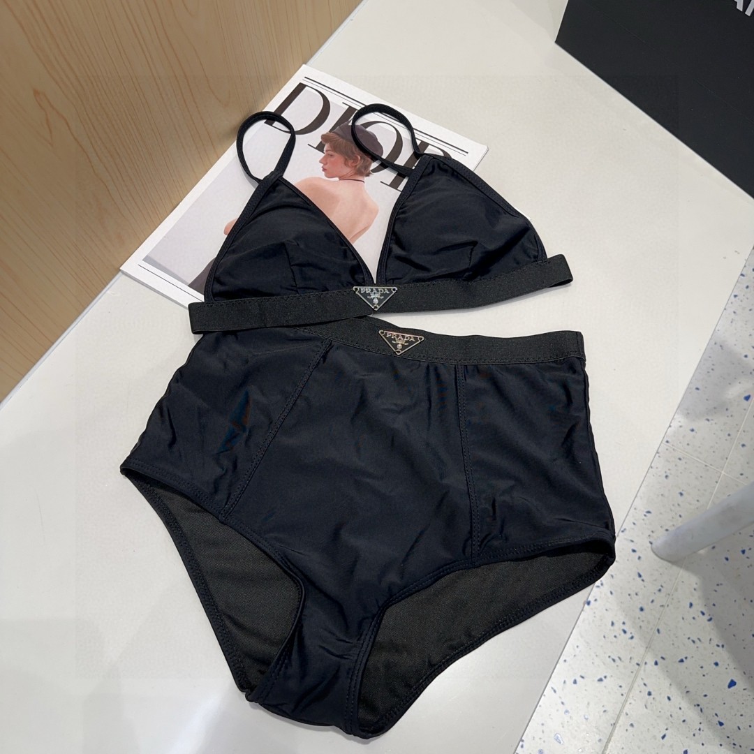 Prada's new swimsuit - cnluxepick