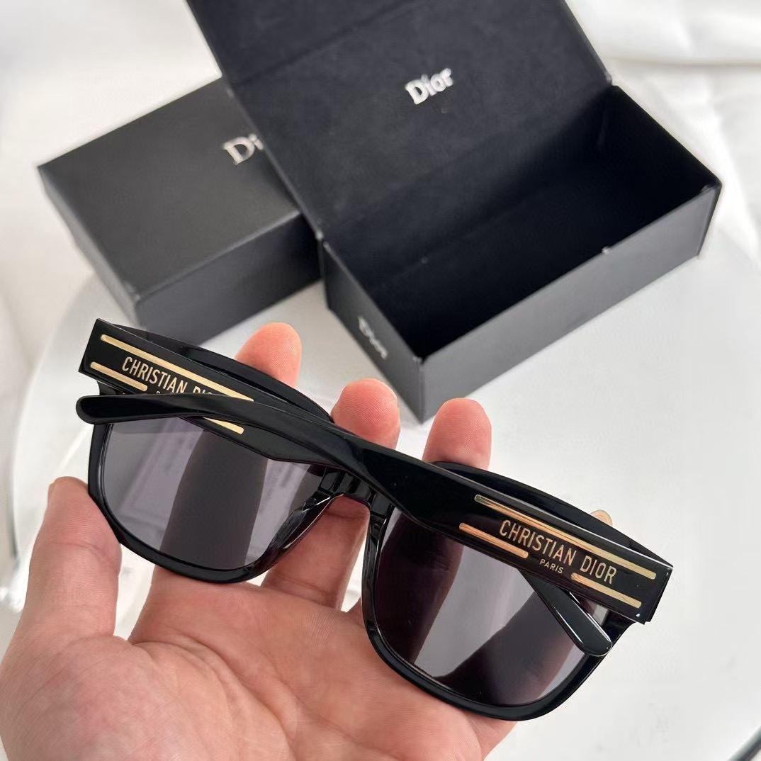 Dior Sunglasses - cnluxepick
