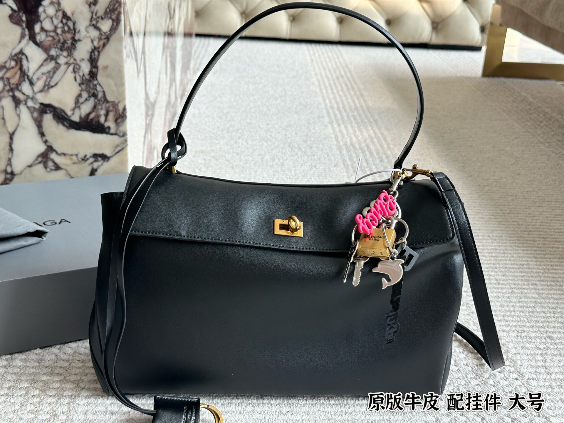 Balenciaga's new RODEO oversized bag - cnluxepick