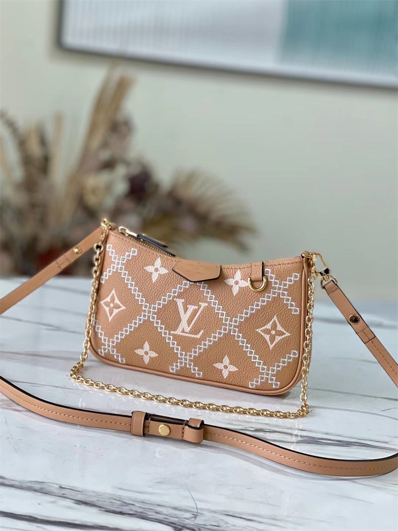 Louis Vuitton Easy Pouch On Strap 19Cm Beige