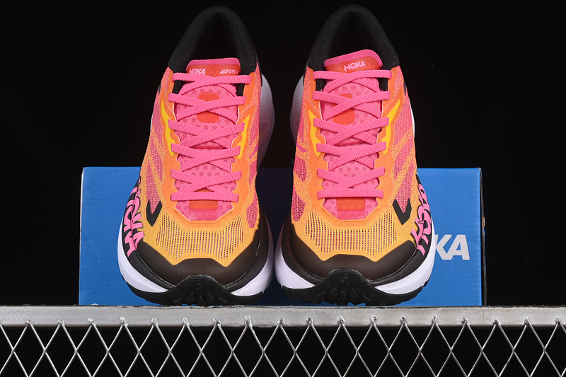 HOKA One One Mafate X
