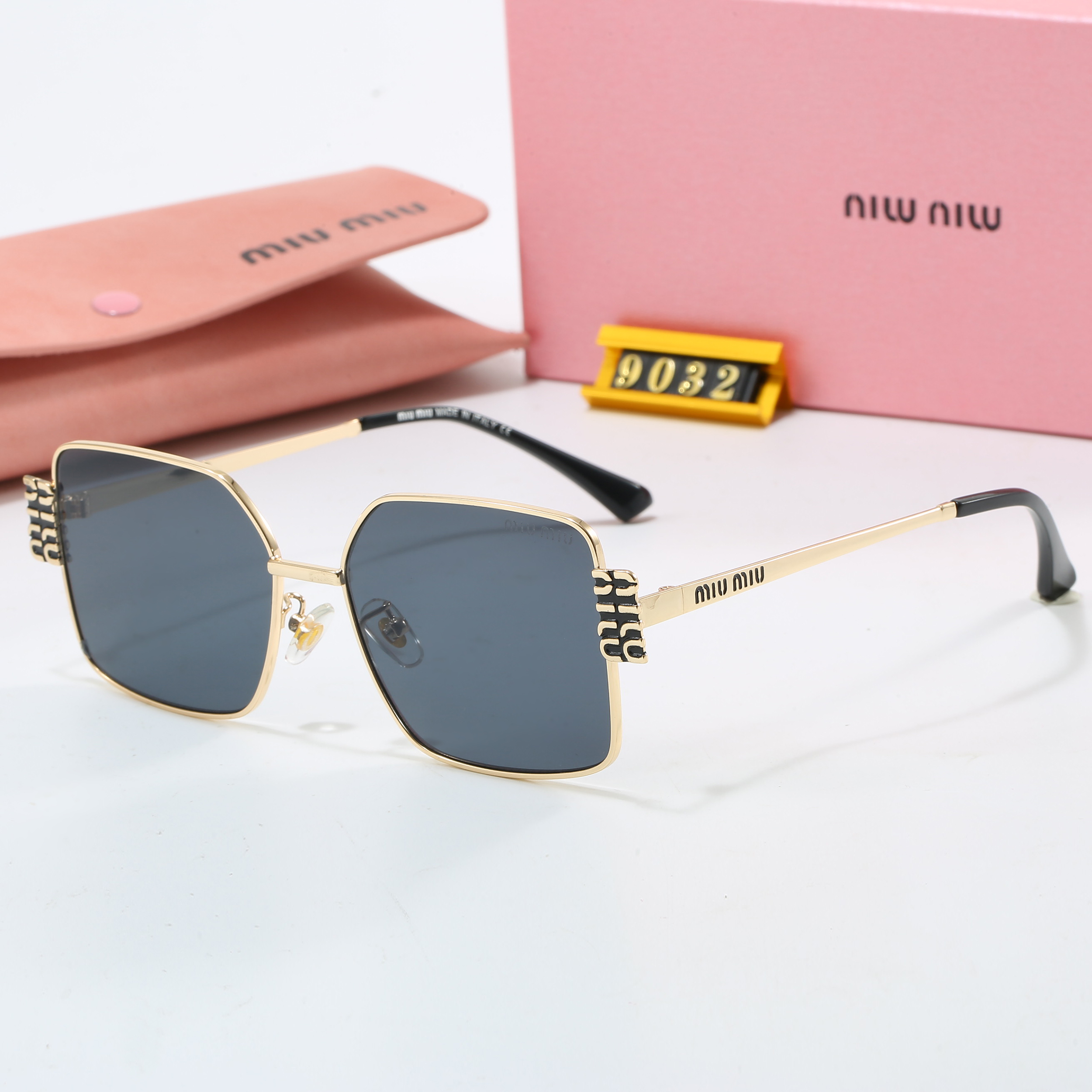 Miu Miu square frame sunglasses - cnluxepick
