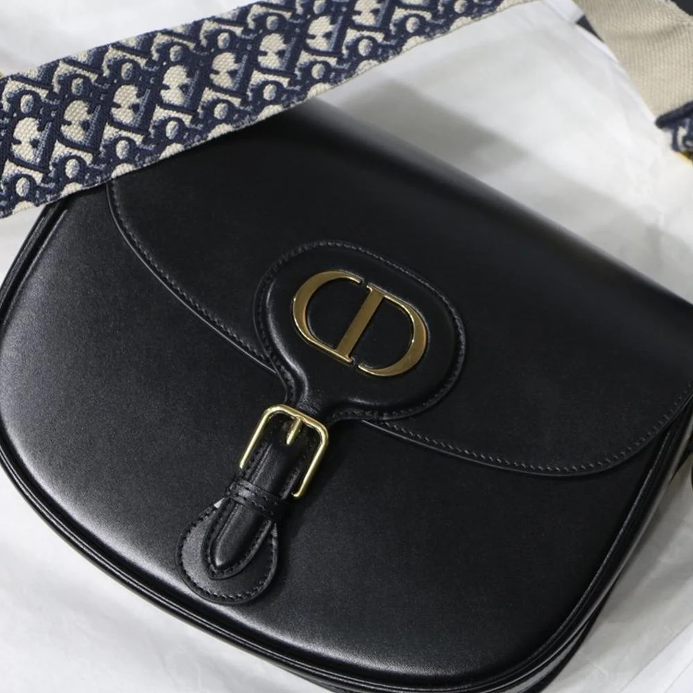 Medium Dior Bobby Bag