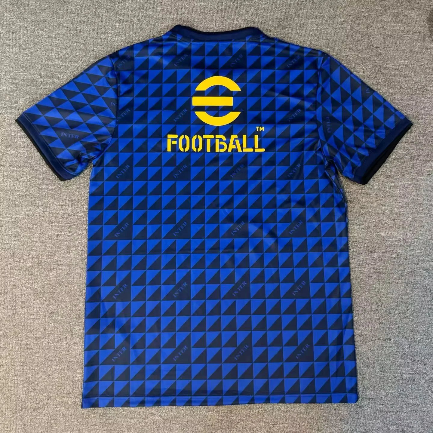 Inter Milan 26/27 Training Kit S-4XL Fan Version