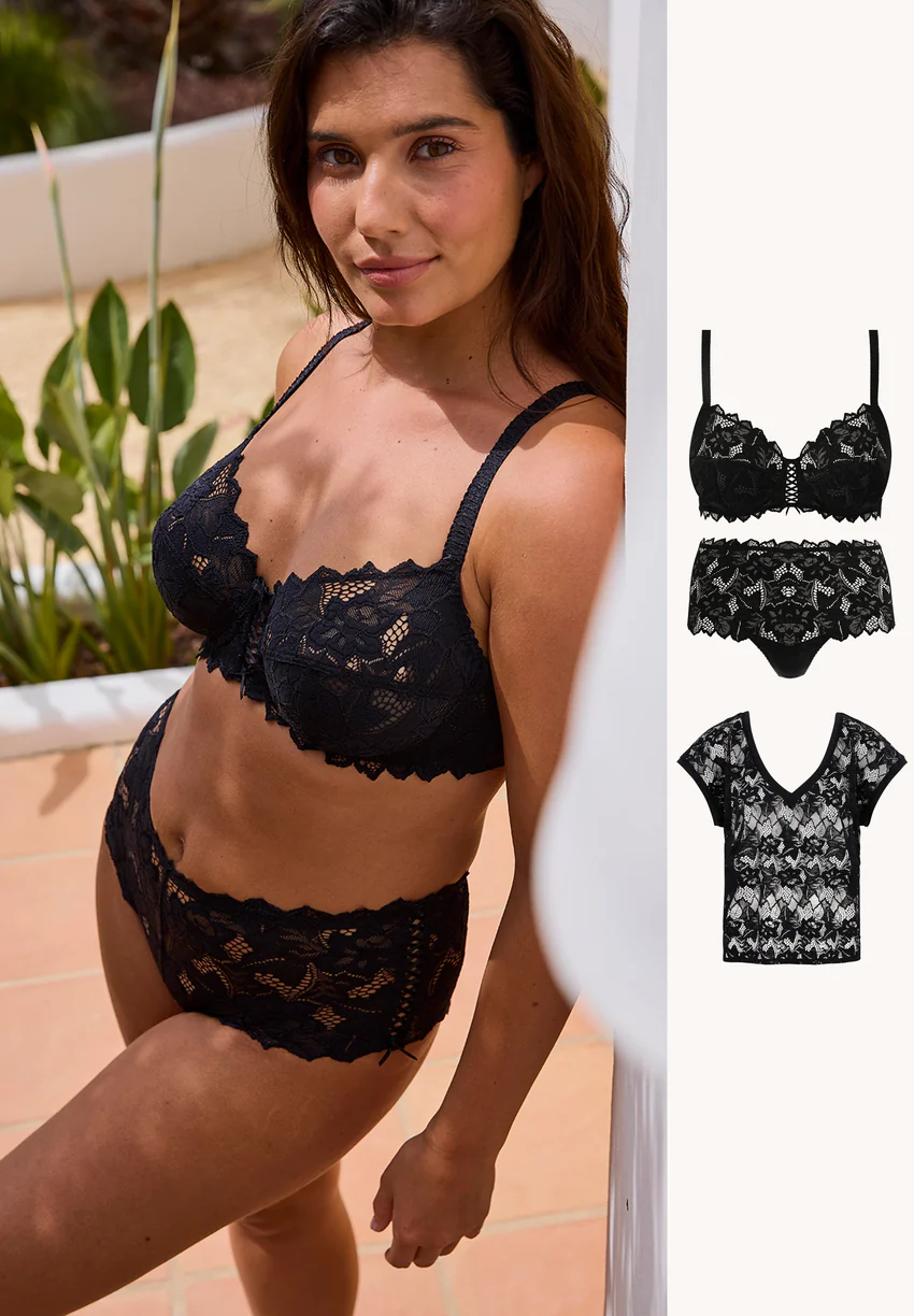 Ensemble Arum noir avec culotte et T-shirt dentelle