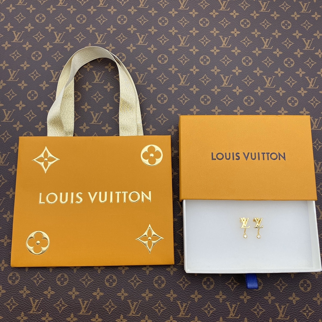 Louis Vuitton Gold And Diamond Earrings Q96495