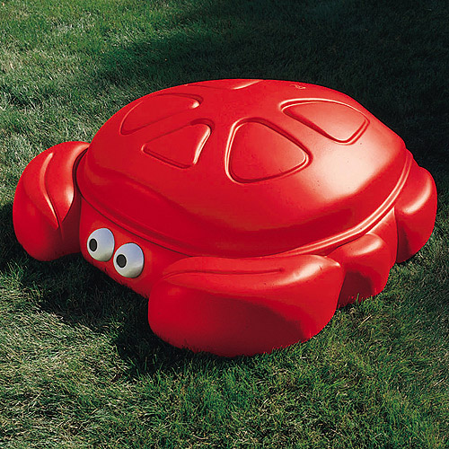 Step2 Crabbie Sandbox Kids Plastic Outdoor Sandbox with Cover