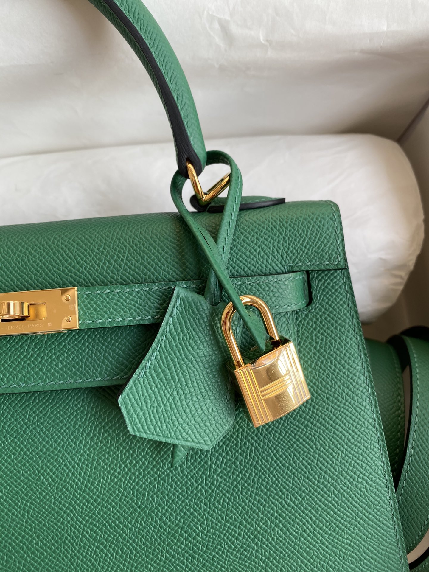 Hermes Kelly 25 Bag In Emerald Green Epsom Leather For Women 25cm/10in