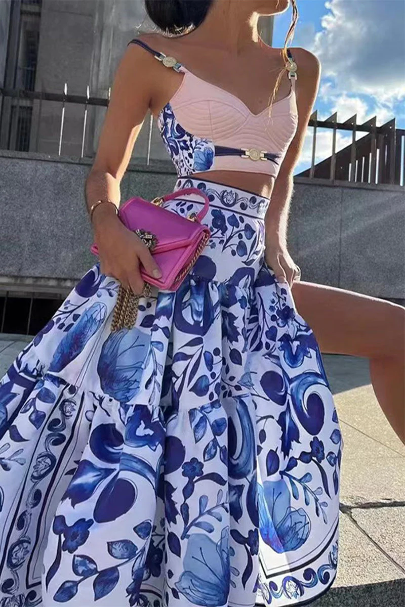 Patchwork V Neck Crop Top & Skirt SetClistos