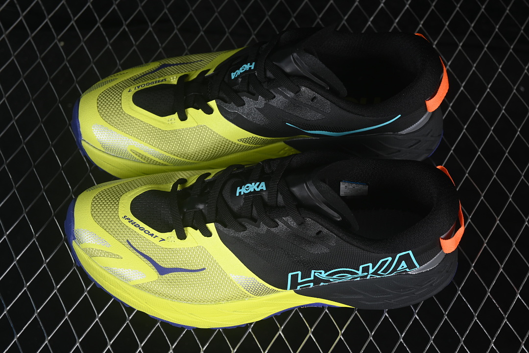 HOKA One One Speedgoat 7