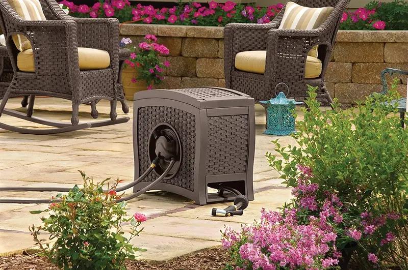 Suncast Aquawinder Hose Reel – Hands-Free, Water-Powered Retractable Reel in Wicker-Style Java Finish