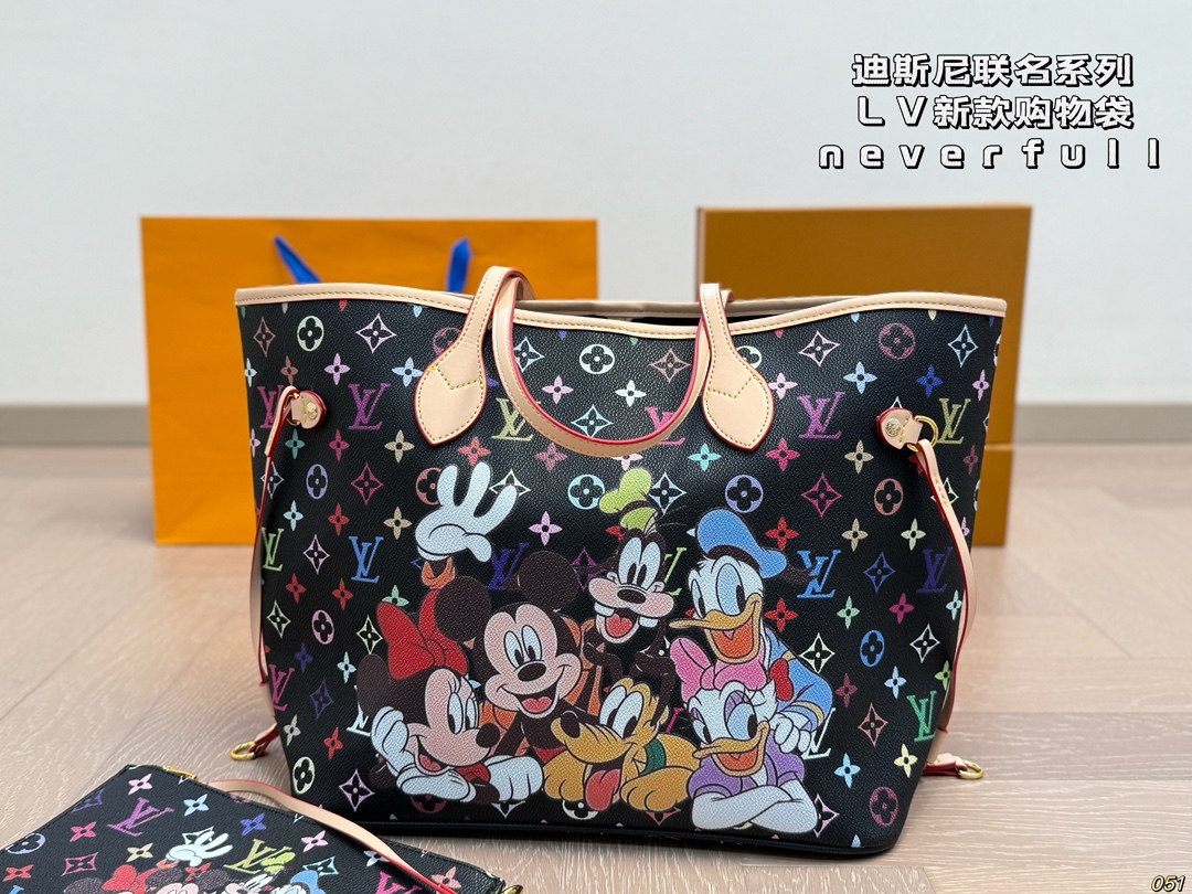 LV co-branded shopping bag - cnluxepick