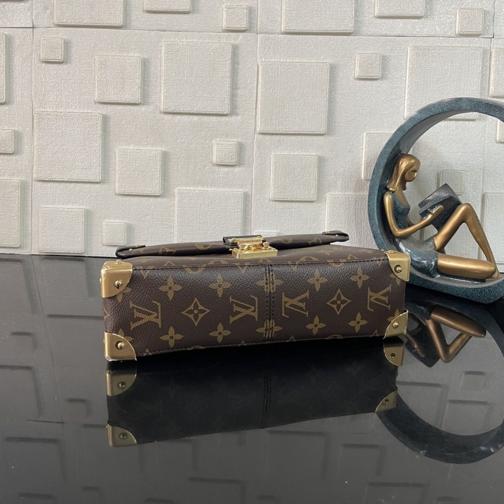[Premium Quality] – Louis Vuitton Trunkie Monogram 10.6 Inches M14526