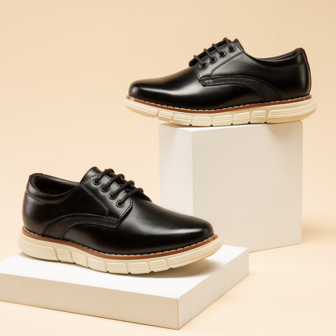 [CrossFlex CrestKids] Boys' Non-Slip Oxford Dress Sneakers