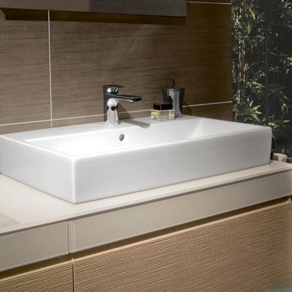Villeroy and Boch 51338L01 White Washbasin 31.5 x 18.5 in.