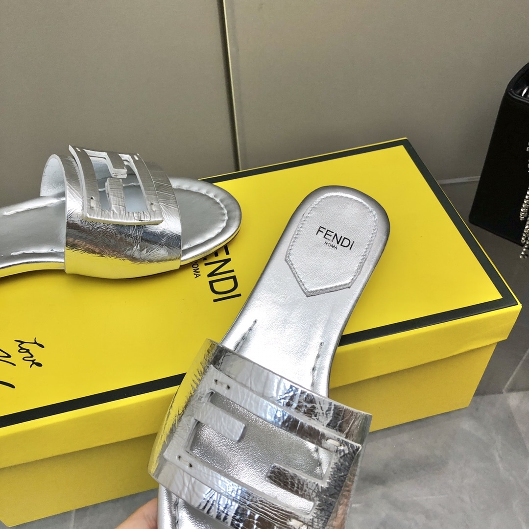 Fendi Baguette Silver Nappa Leather Slides 8R8136Ai16F0Ge7