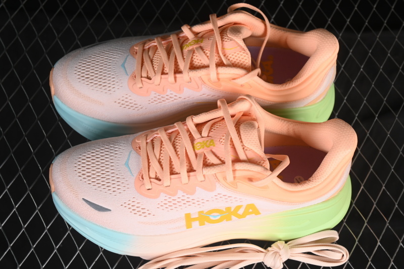 HOKA One One Bondi 9 Dampening Road Daily Running Shoes