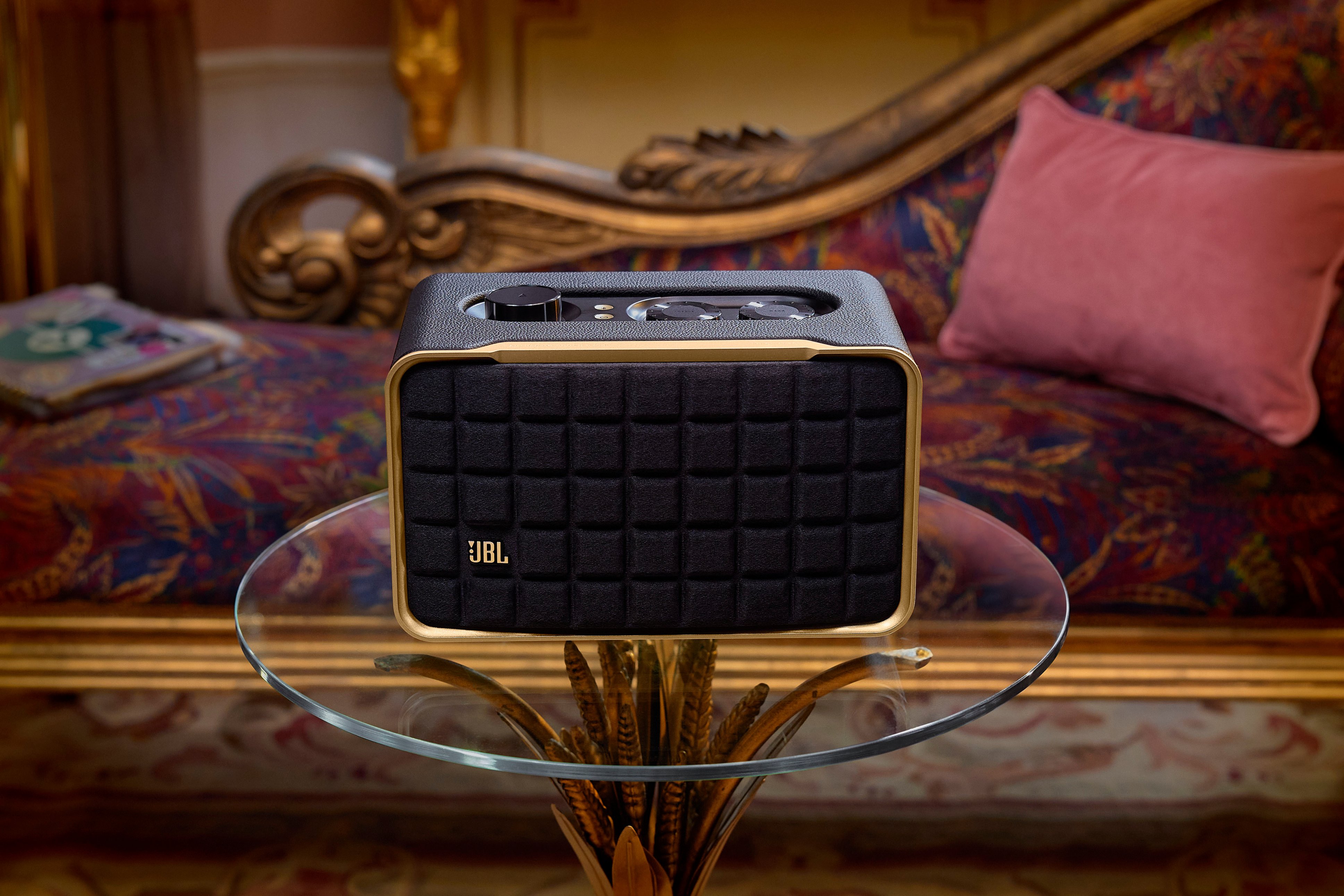 JBL - Authentics 200 Smart Home Speaker - Black