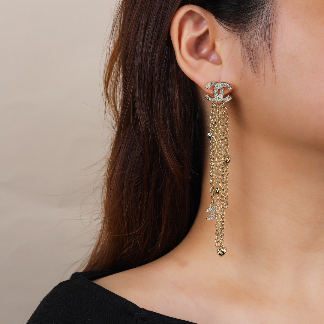 Chanel drop earrings - cnluxepick