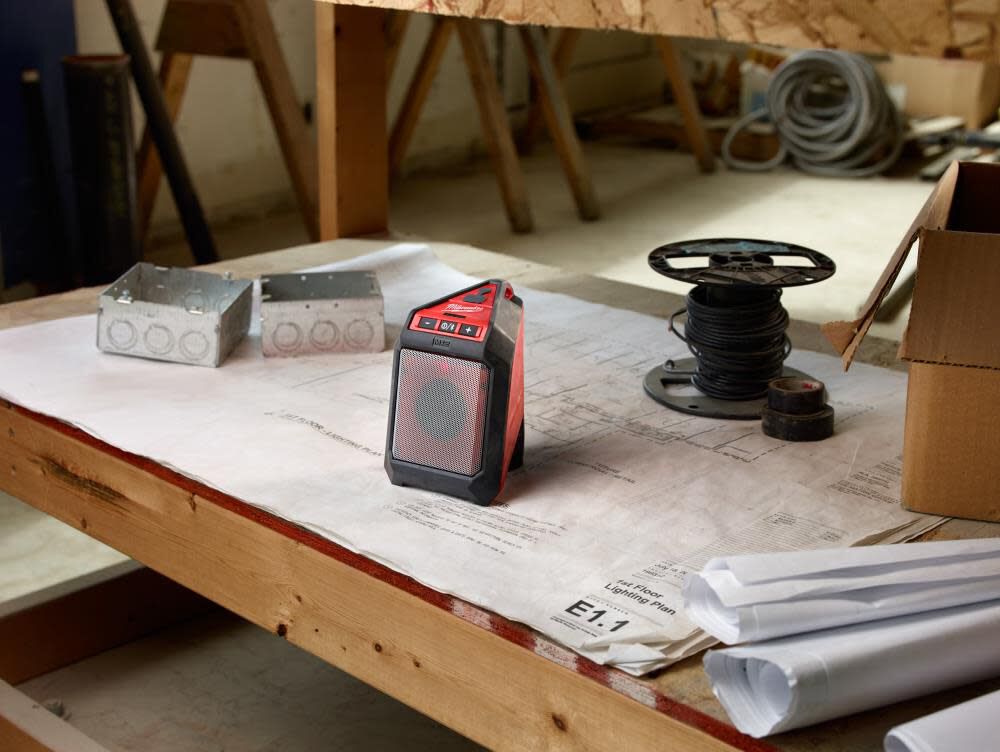 Milwaukee M12 Wireless Jobsite Speaker 2592-20