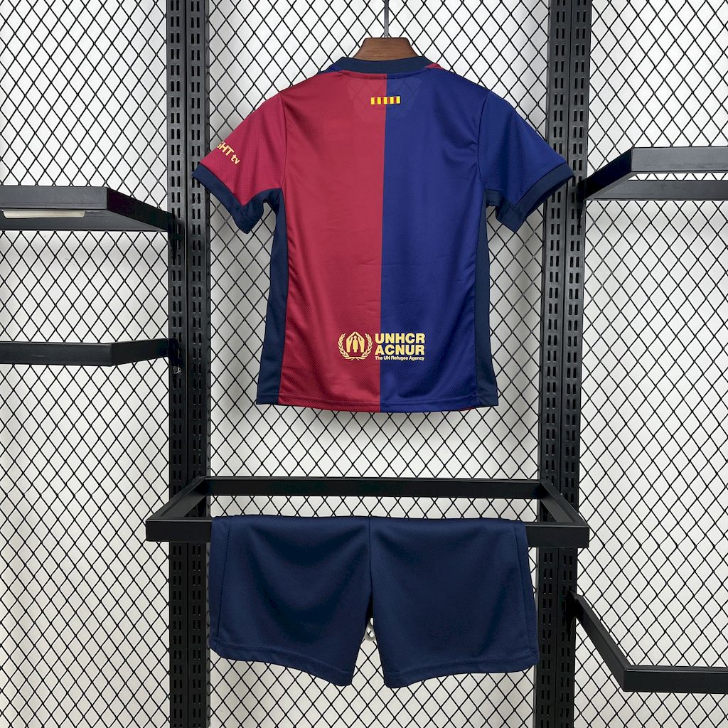 Kit Enfant FC Barcelone€13.99