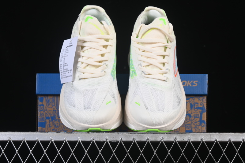 Brooks Hyperion Max 3 Running Shoes