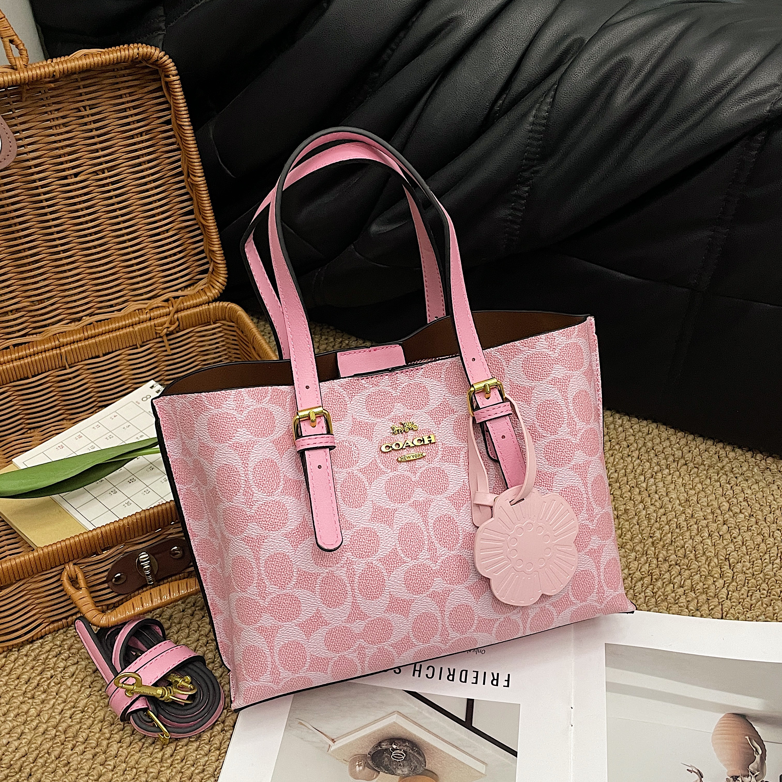 coach shoulder tote handbag - cnluxepick
