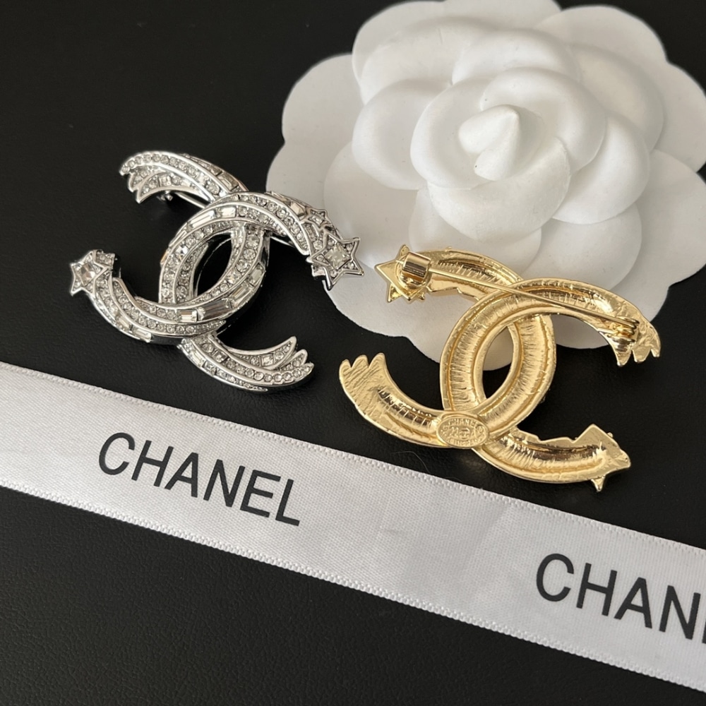 Chanel Cc Brooch Gold With Stones Attached And Two Stars