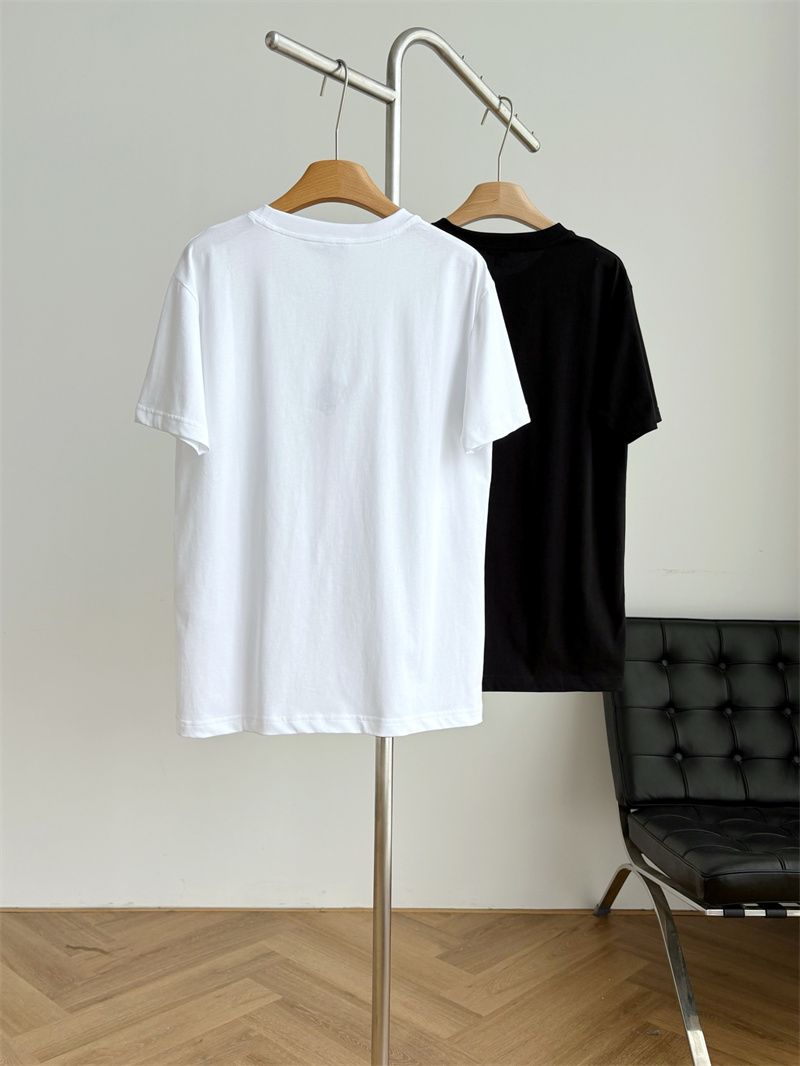 定番シンプル ロエベtシャツスーパーコピー loewe 刺繍ロゴ  人気 2026新作